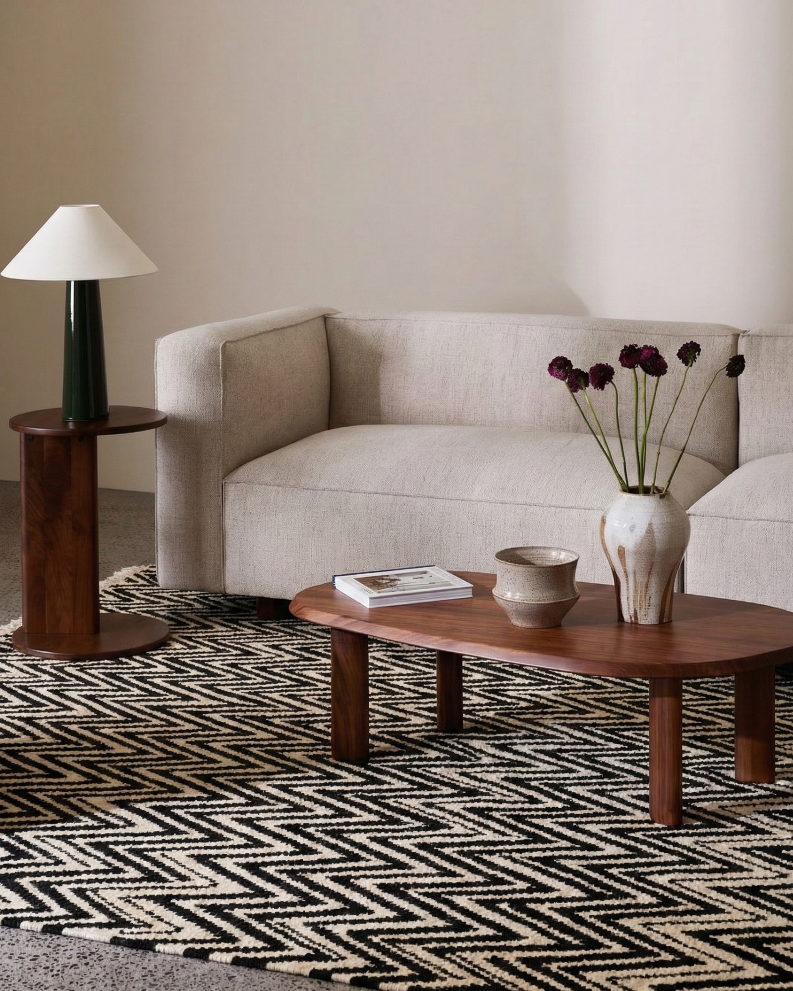 Chevron Geometric Rug, Morroco kntot-Pakistan modern rug, in black, Wool, 183 × 274 cm (6'0" × 9'0"), Nasim Carpets Malaysia — view 2
