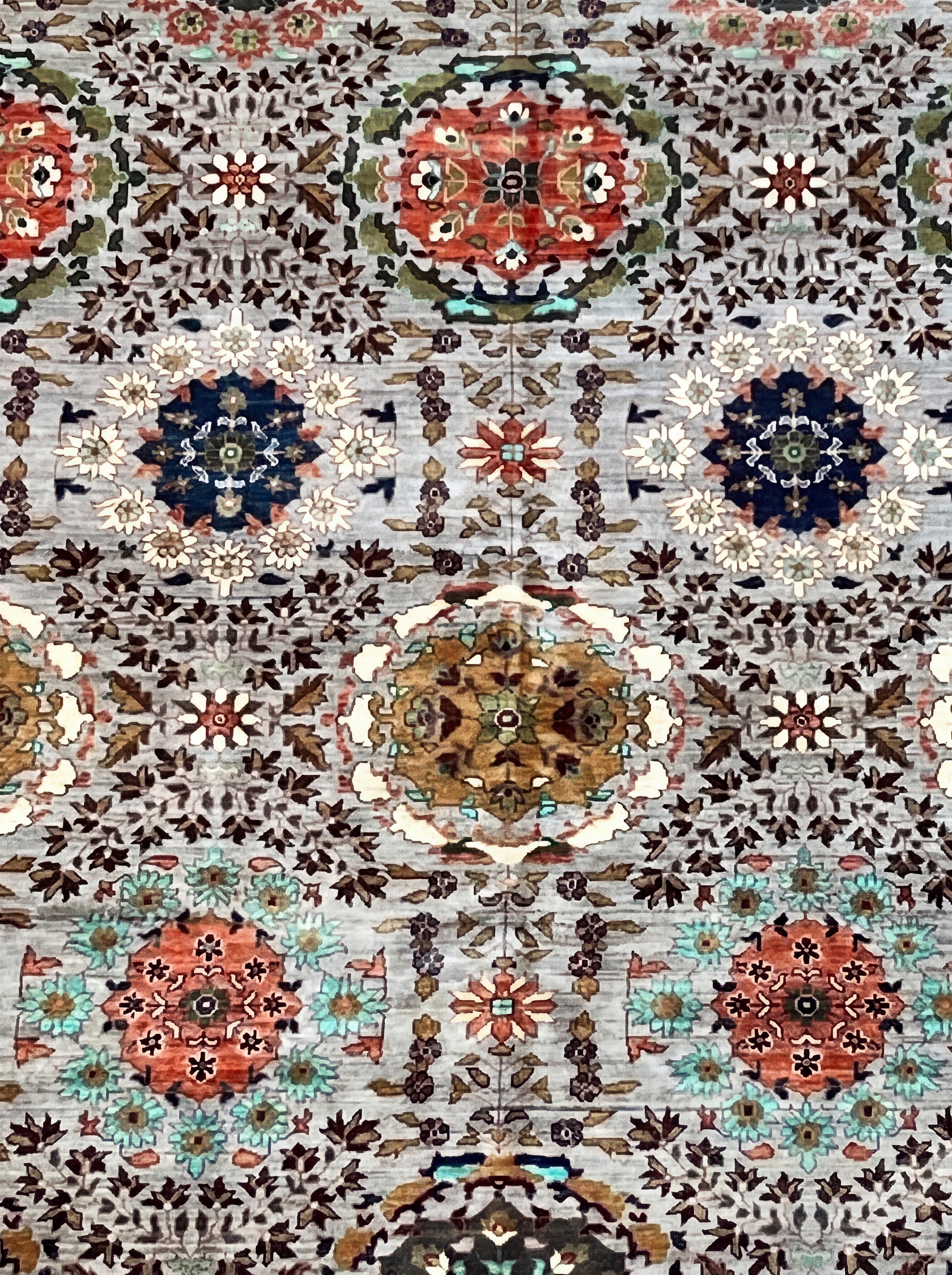 Mahal All-Over Medallion Grey, Mahal, Arak Region, Iran tribal rug, in silver grey, Wool, 454 × 367 cm (14'11" × 12'0"), Nasim Carpets Malaysia — view 3