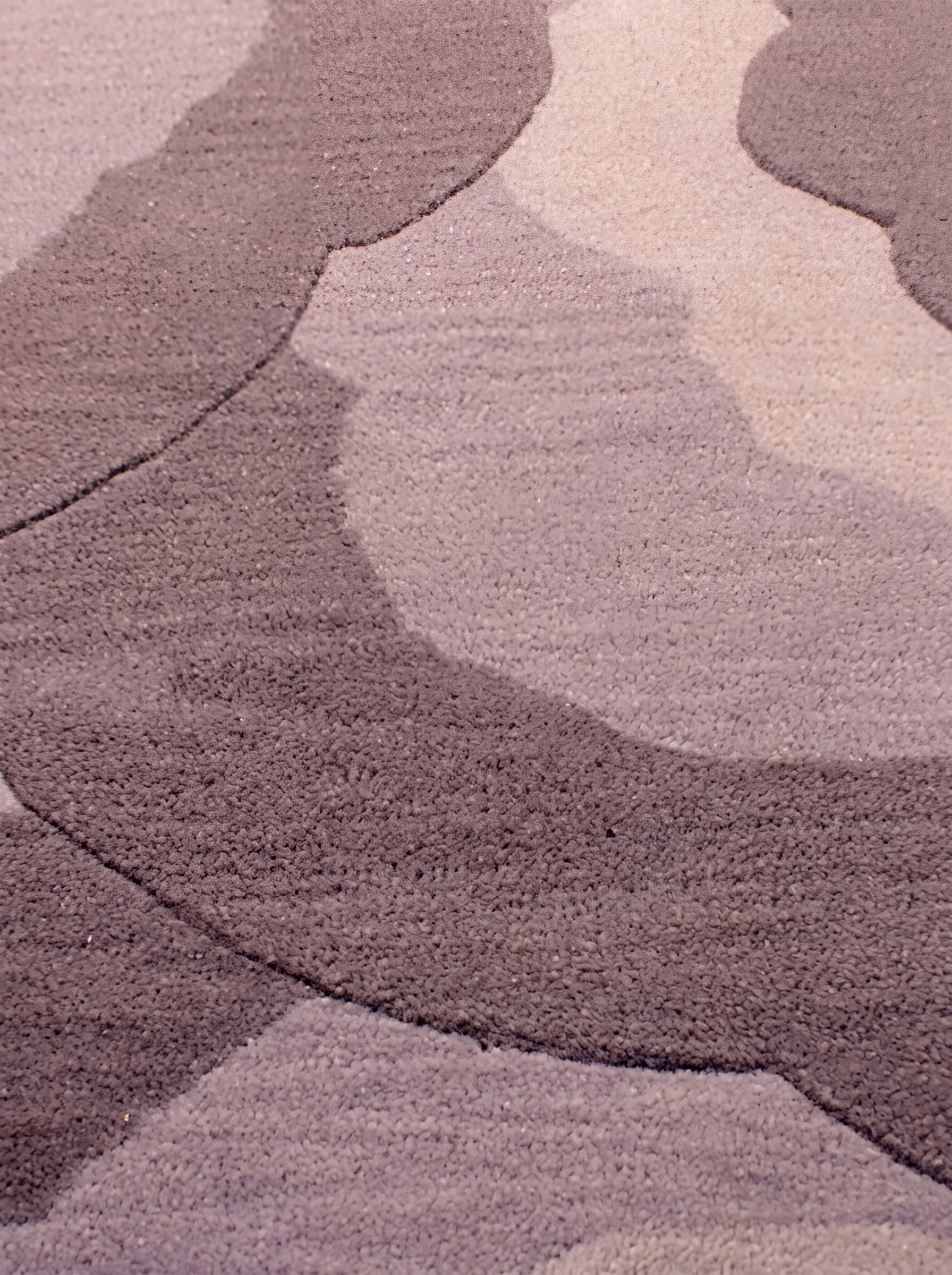 Contemporary Floral Circle Lavender, Contemporary Western Design, likely India (export production) modern rug, in lavender mist, Wool, 213 × 213 cm (7'0" × 7'0"), Nasim Carpets Malaysia — view 3
