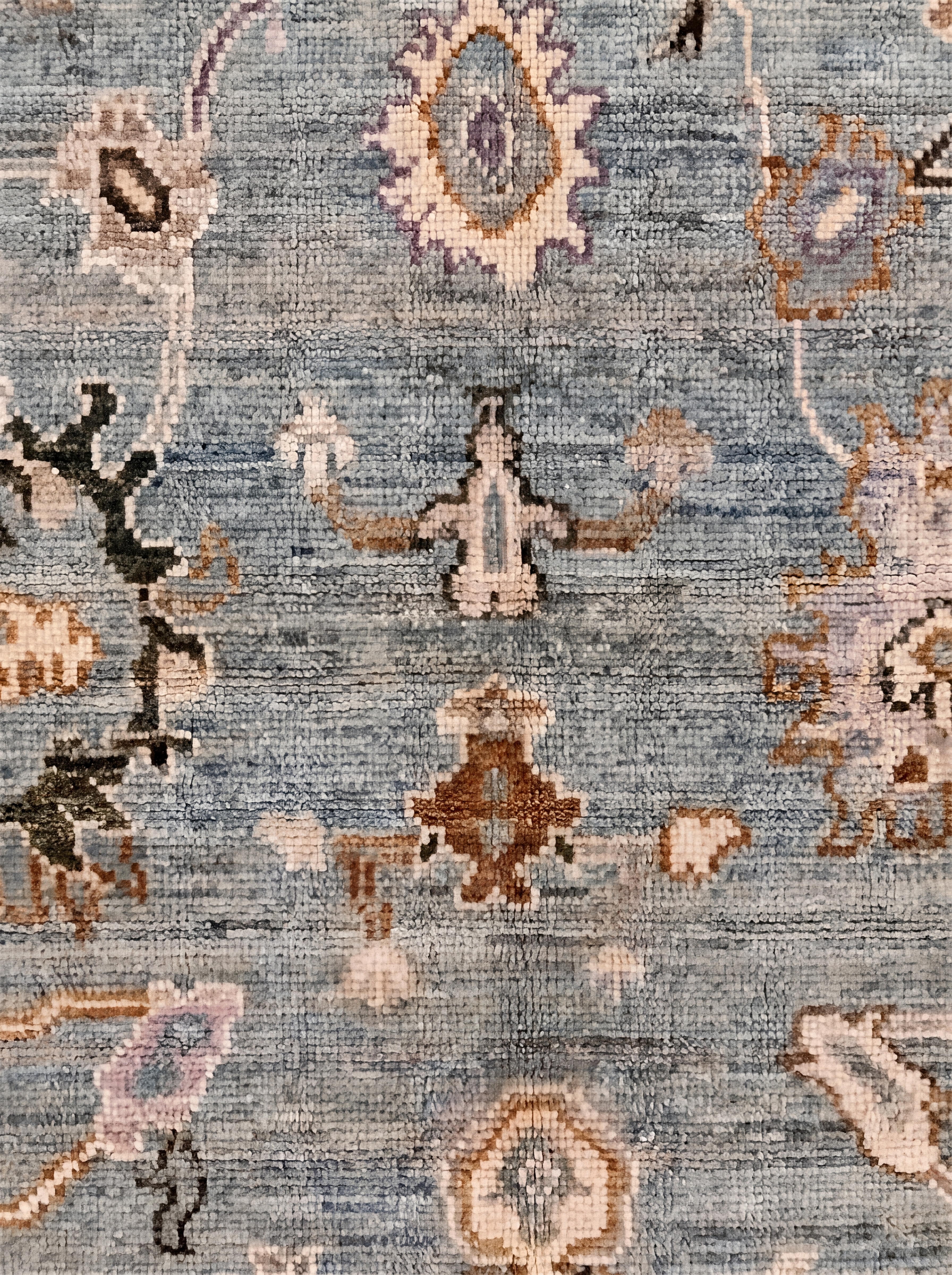 Sultanabad Allover Floral Steel Blue, Sultanabad (Arak), Iran persian rug, in steel blue, Wool, 190 × 125 cm (6'3" × 4'1"), Nasim Carpets Malaysia — view 4