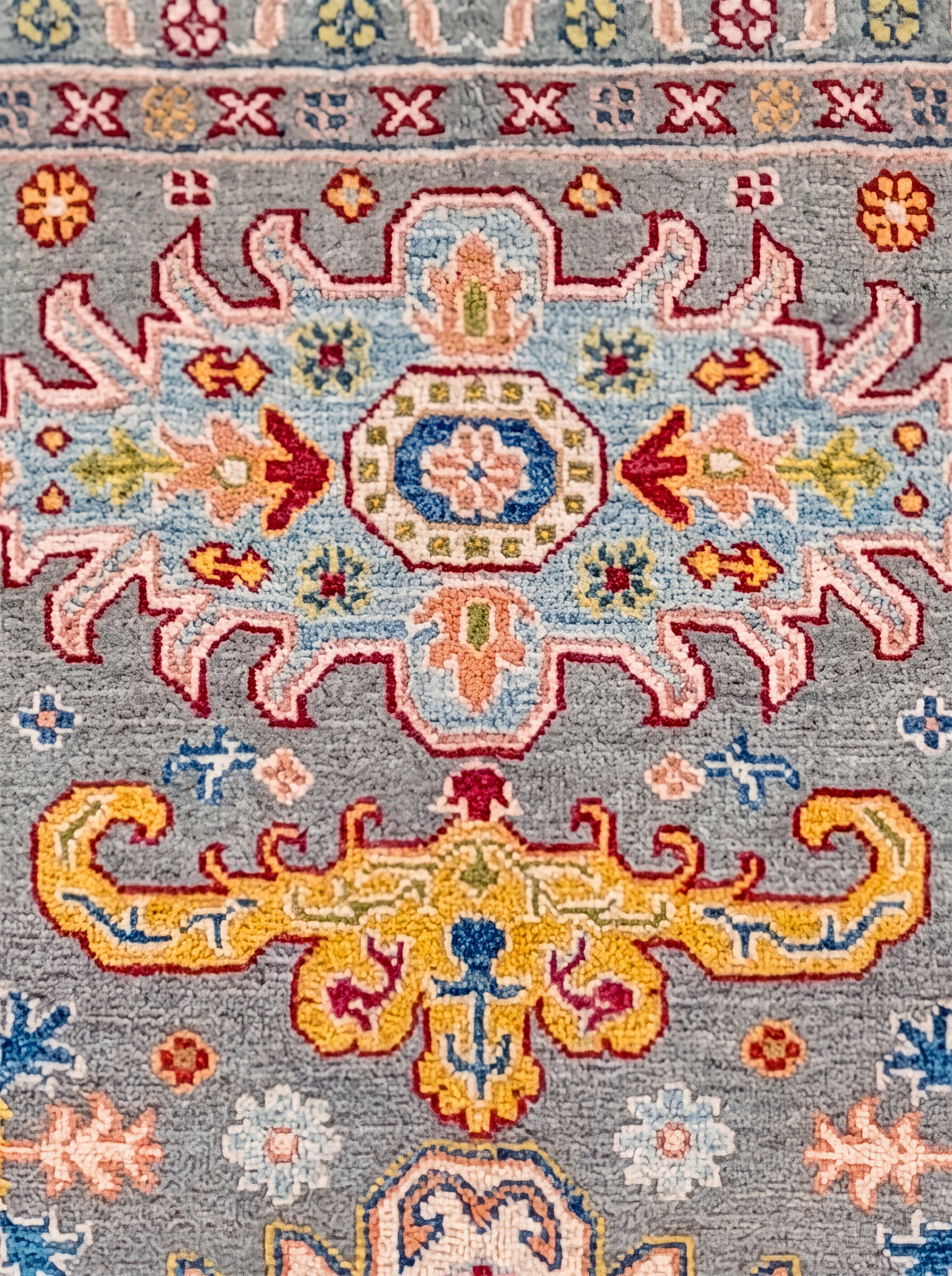 Kazakh Medallion Grey, kazakhstan tribal rug, in slate grey, Wool, 154 × 200 cm (5'1" × 6'7"), Nasim Carpets Malaysia — view 3