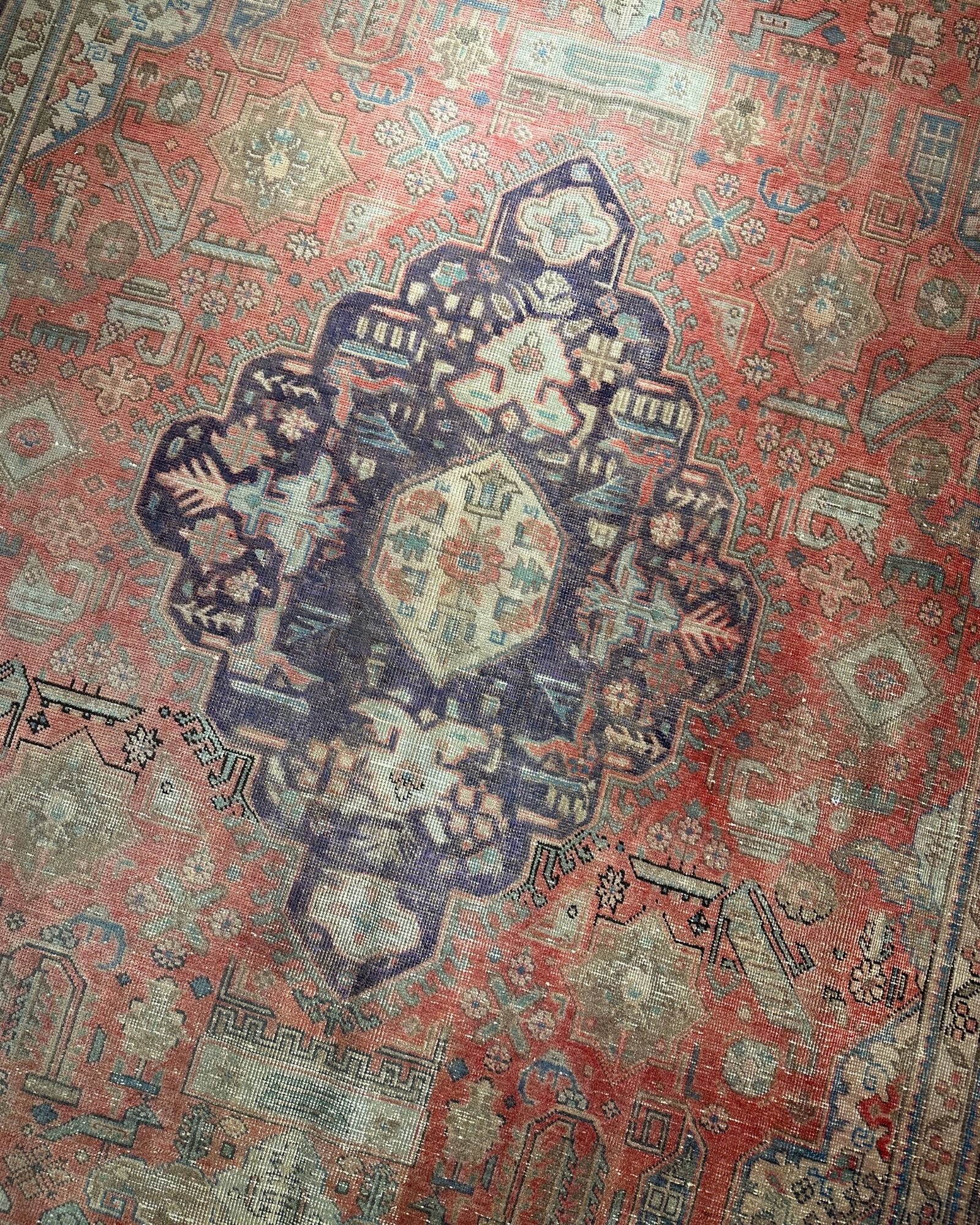 Vintage Kashan Coral Medallion, Kashan persian rug, in rust / terracotta, Wool, 213 × 305 cm (7'0" × 10'0"), Nasim Carpets Malaysia — view 2