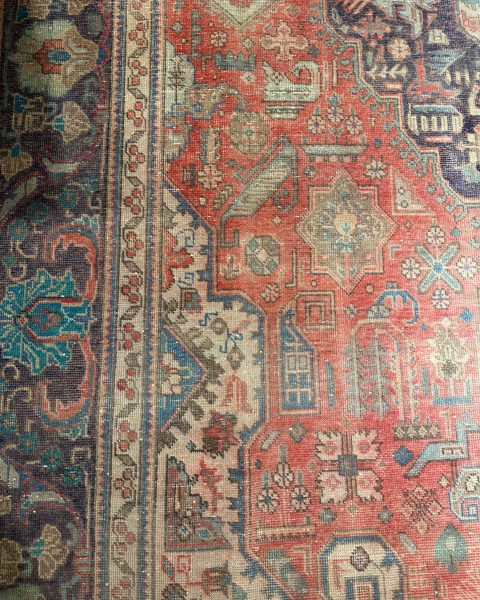 Vintage Kashan Coral Medallion, Kashan persian rug, in rust / terracotta, Wool, 213 × 305 cm (7'0" × 10'0"), Nasim Carpets Malaysia — view 4