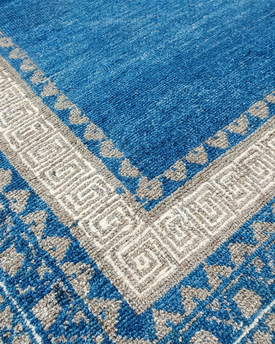Pakistani Modern Greek Key Blue, Pakistan modern rug, in cerulean blue, Wool, 189 × 290 cm (6'2" × 9'6"), Nasim Carpets Malaysia — view 3