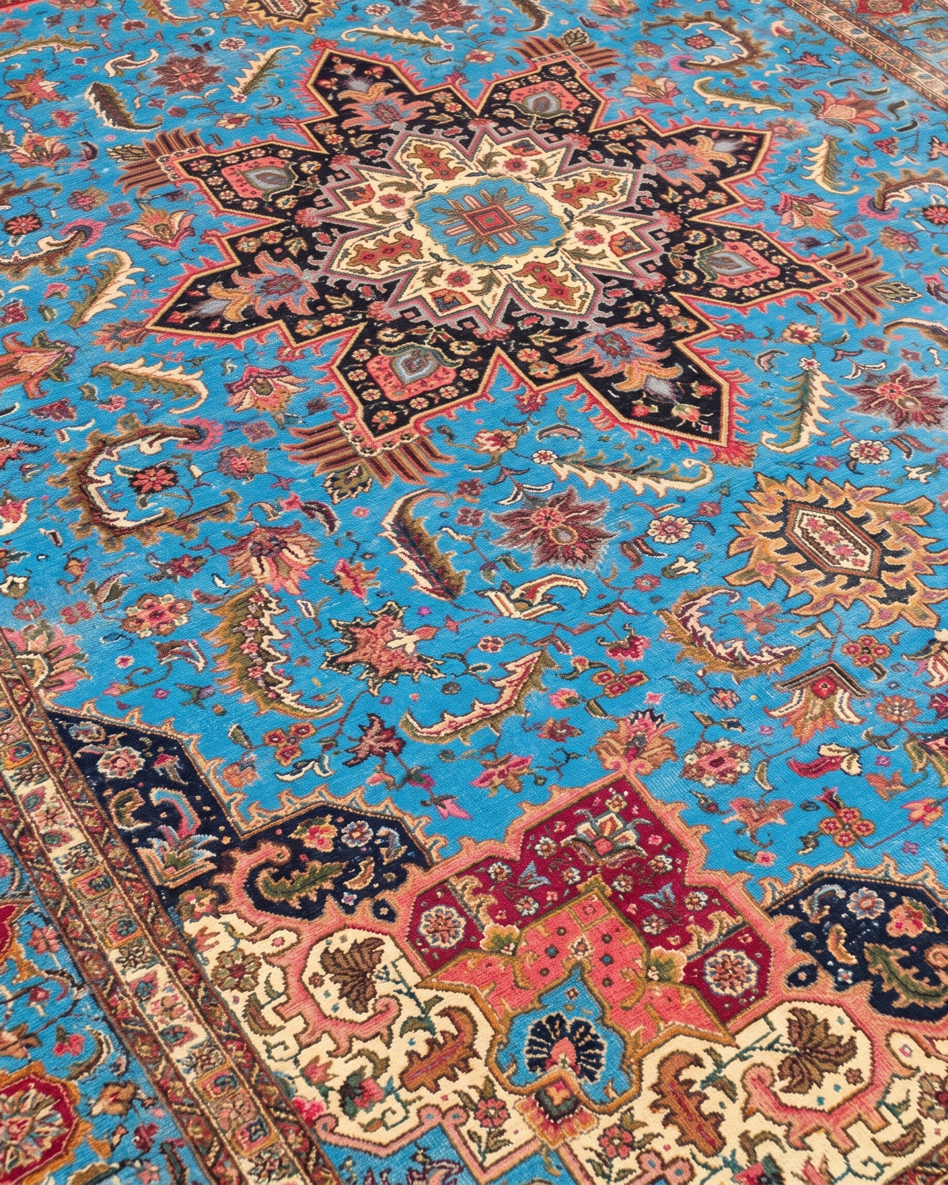 Heriz Medallion Sky Blue, Heriz, Iran bespoke rug, in sky blue, Bamboo Silk, 91 × 152 cm (3'0" × 5'0"), Nasim Carpets Malaysia — view 3