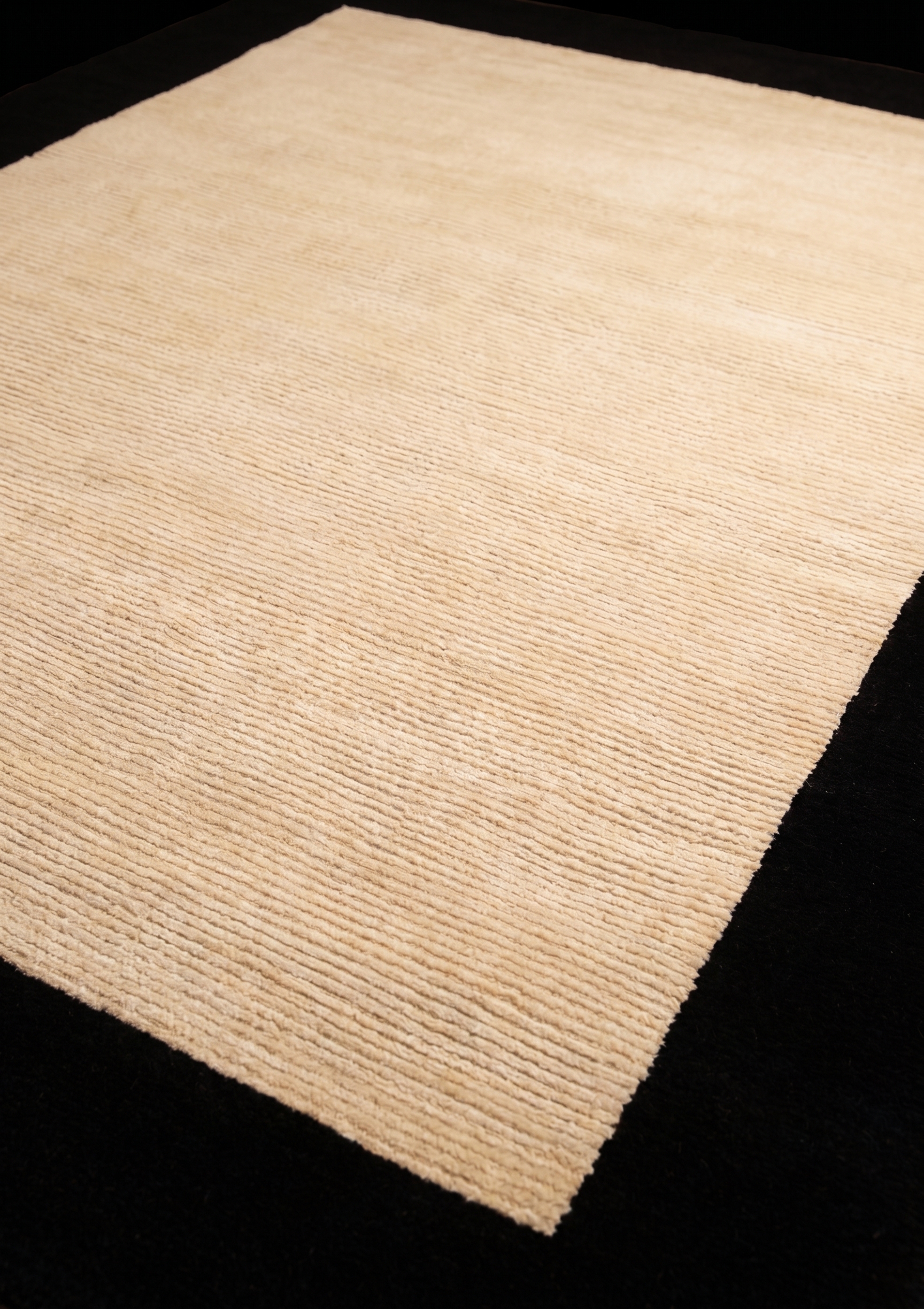 Tibetan Minimalist Border Ivory, Nepal/Tibet modern rug, in ivory, Wool, 177 × 250 cm (5'10" × 8'2"), Nasim Carpets Malaysia — view 3