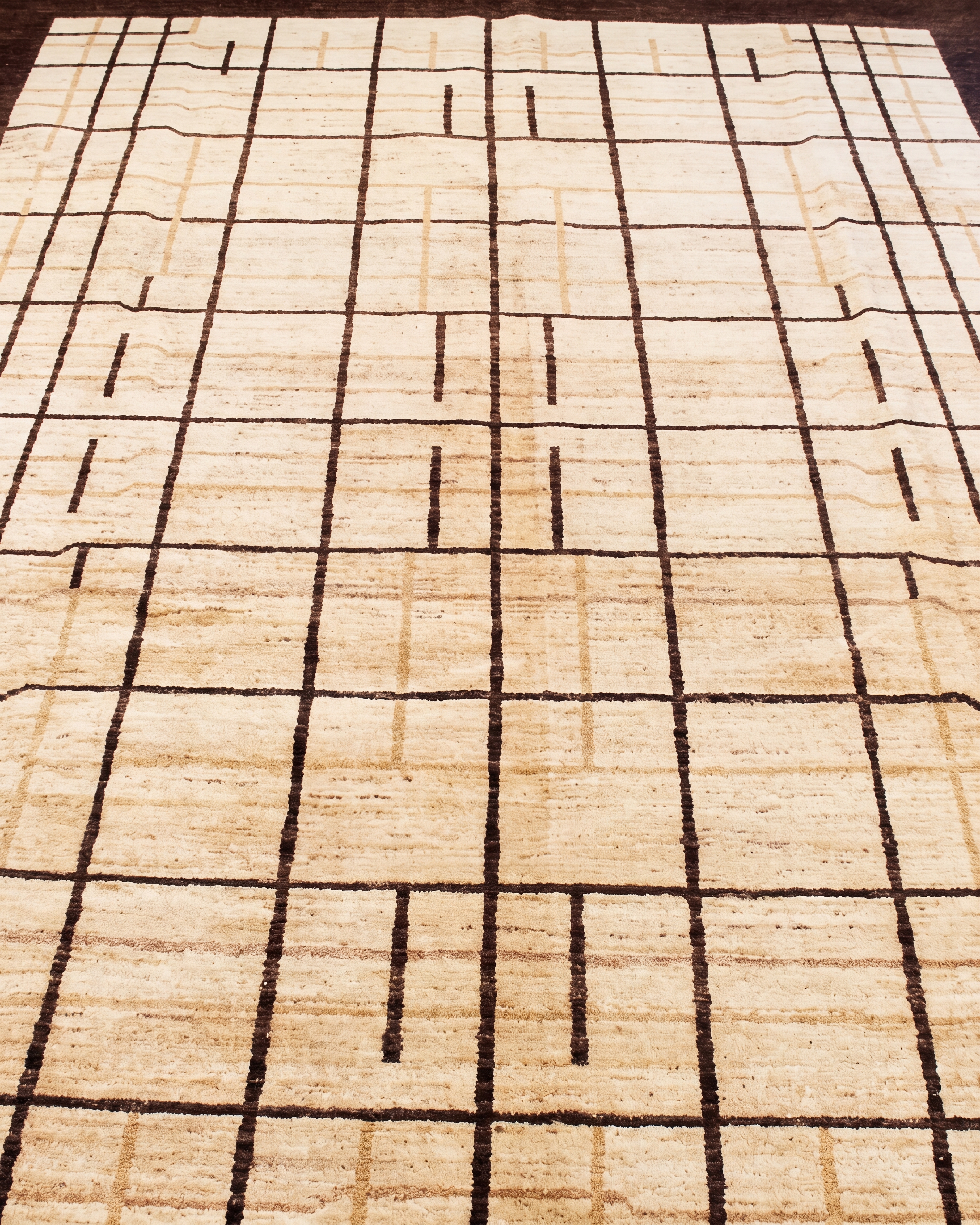 Kazak Linear Grid Ivory, Kazakhstan modern rug, in warm ivory, Wool, 183 × 274 cm (6'0" × 9'0"), Nasim Carpets Malaysia — view 3