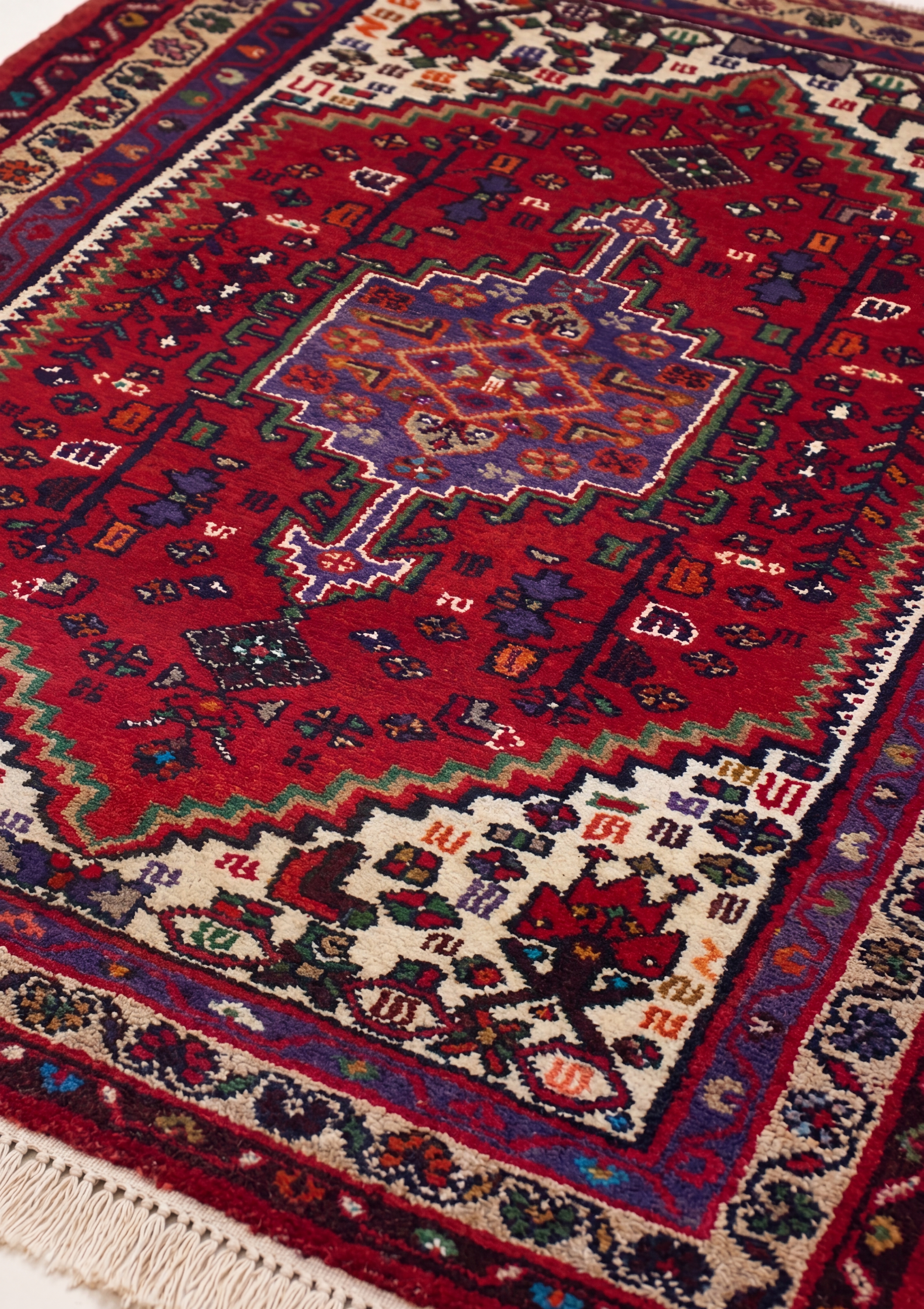 Hamadan Medallion Red Blue, Hamadan tribal rug, in madder red, Wool, 91 × 152 cm (3'0" × 5'0"), Nasim Carpets Malaysia — view 3