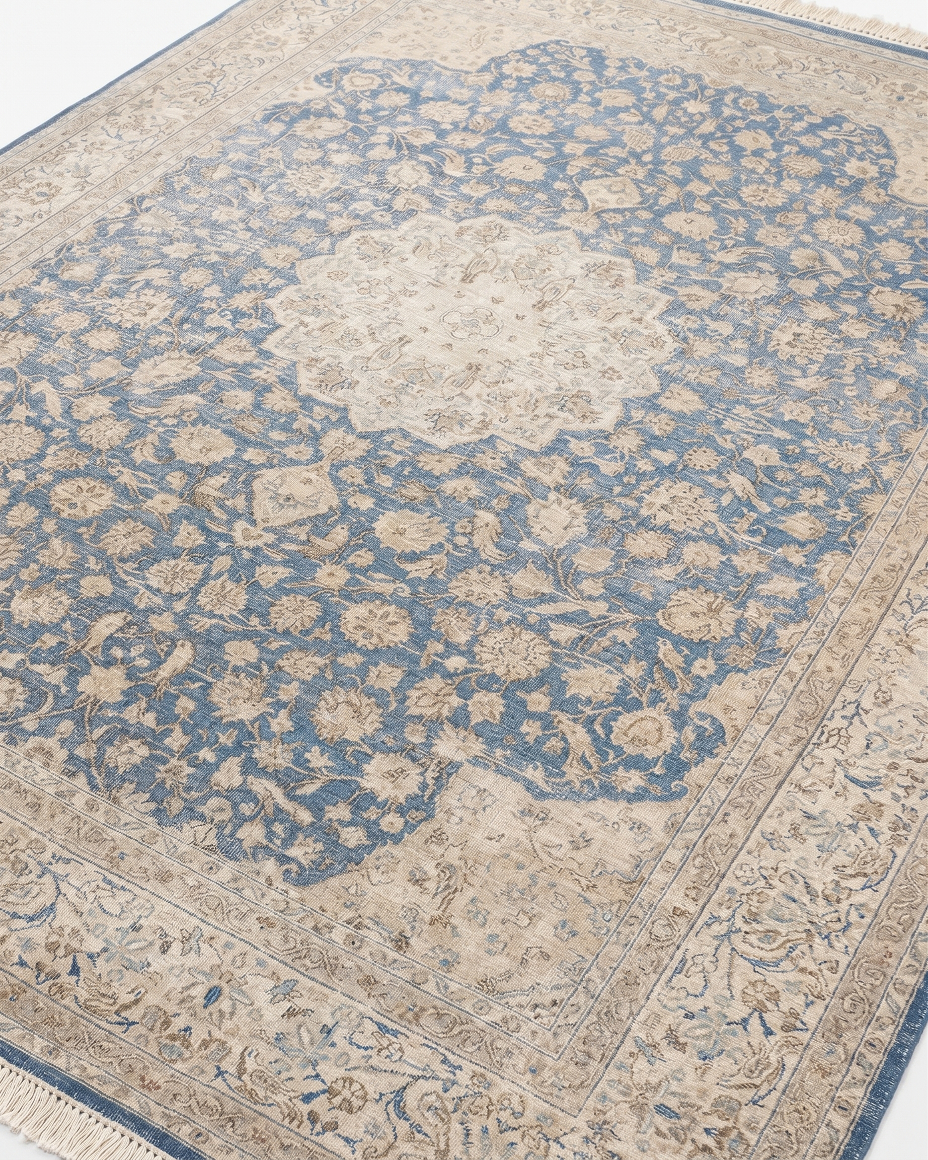 Kashan Medallion Floral Steel Blue, Kashan, Iran persian rug, in steel blue, Wool, 268 × 366 cm (8'10" × 12'0"), Nasim Carpets Malaysia — view 3