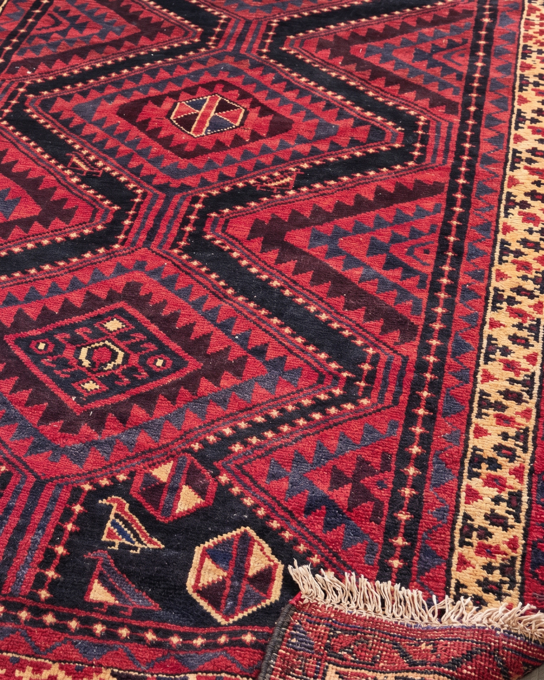 Baluch Geometric Medallion Crimson, Baluchistan, Afghanistan-Iran Border Region tribal rug, in crimson red, Wool, 162 × 253 cm (5'4" × 8'4"), Nasim Carpets Malaysia — view 3