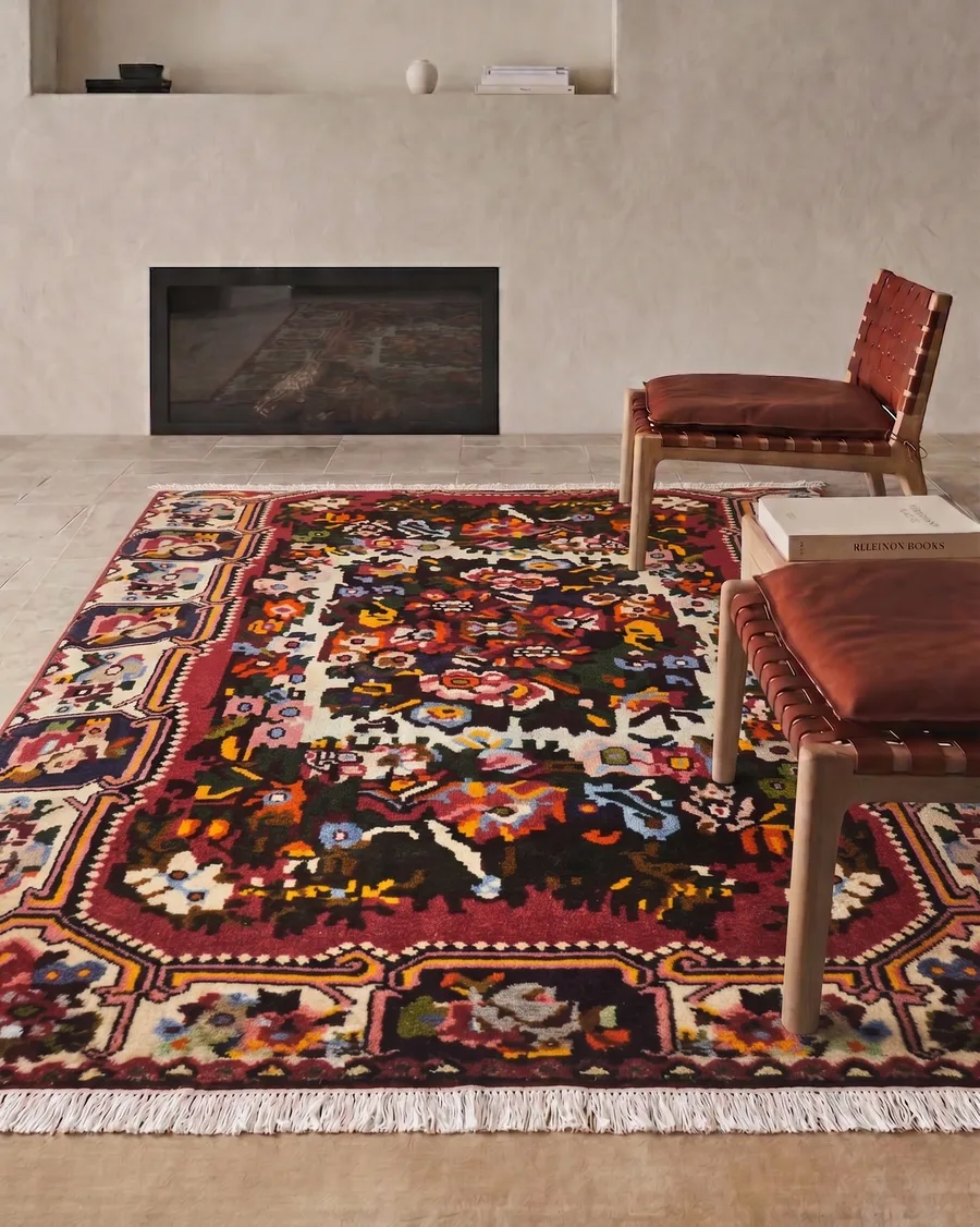Bakhtiari Floral Garden Crimson, Bakhtiari, Iran tribal rug, in crimson red, Wool, 104 × 157 cm (3'5" × 5'2"), Nasim Carpets Malaysia — view 2