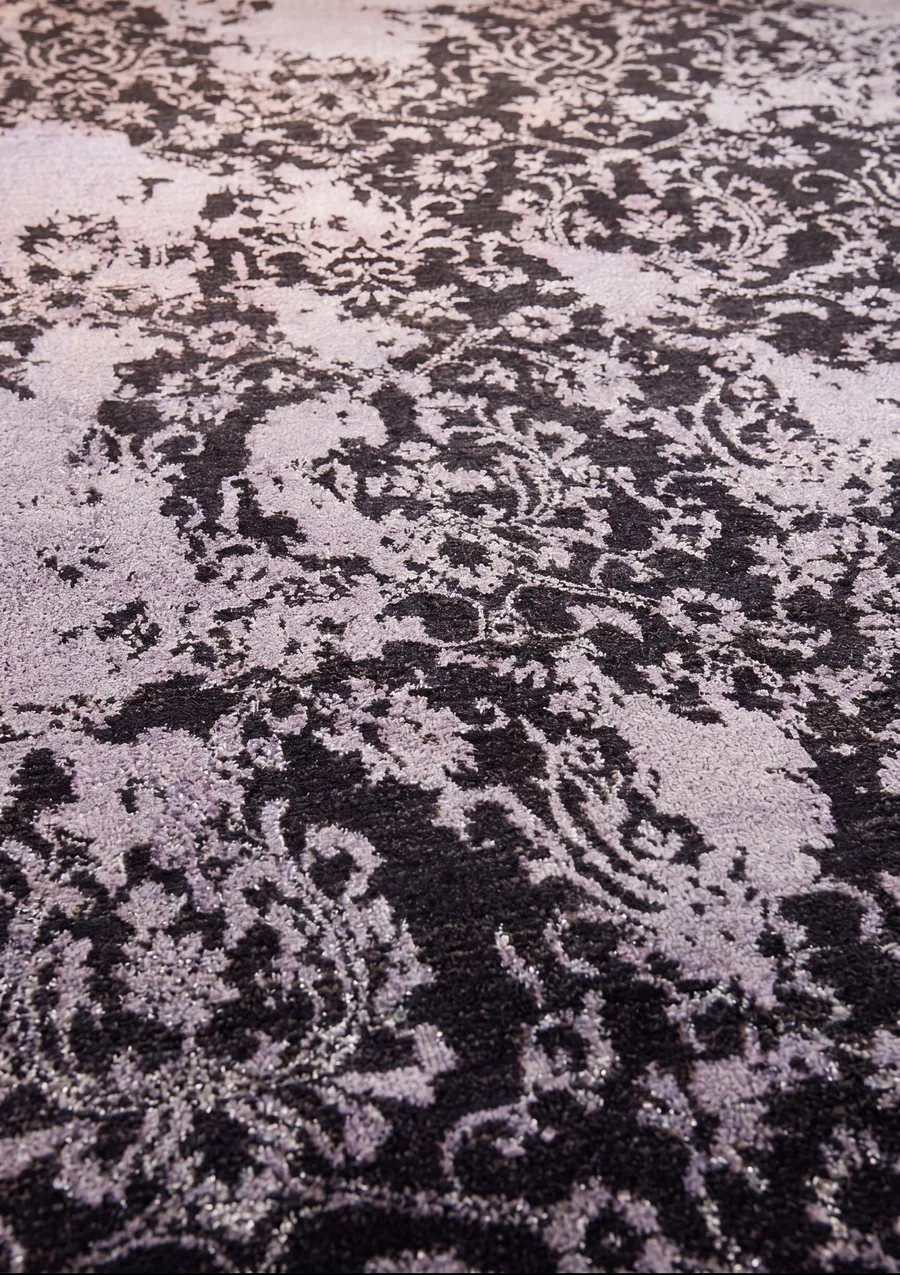 Indo-Persian Erased Damask Charcoal, Jaipur, India modern rug, in charcoal, Wool & Pure Silk, 122 × 183 cm (4'0" × 6'0"), Nasim Carpets Malaysia — view 3