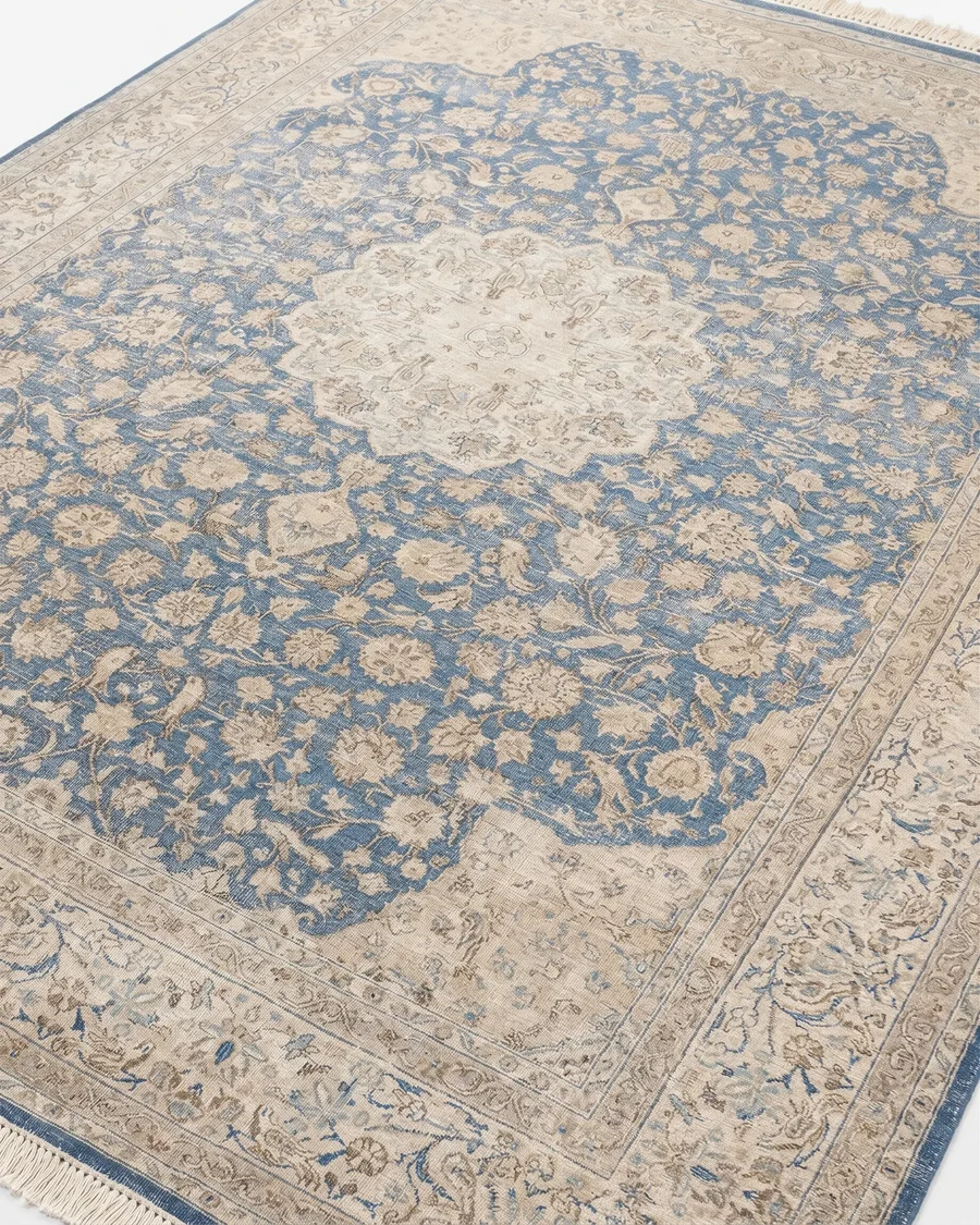 Kashan Medallion Floral Steel Blue, Kashan, Iran persian rug, in steel blue, Wool, 264 × 366 cm (8'8" × 12'0"), Nasim Carpets Malaysia — view 3