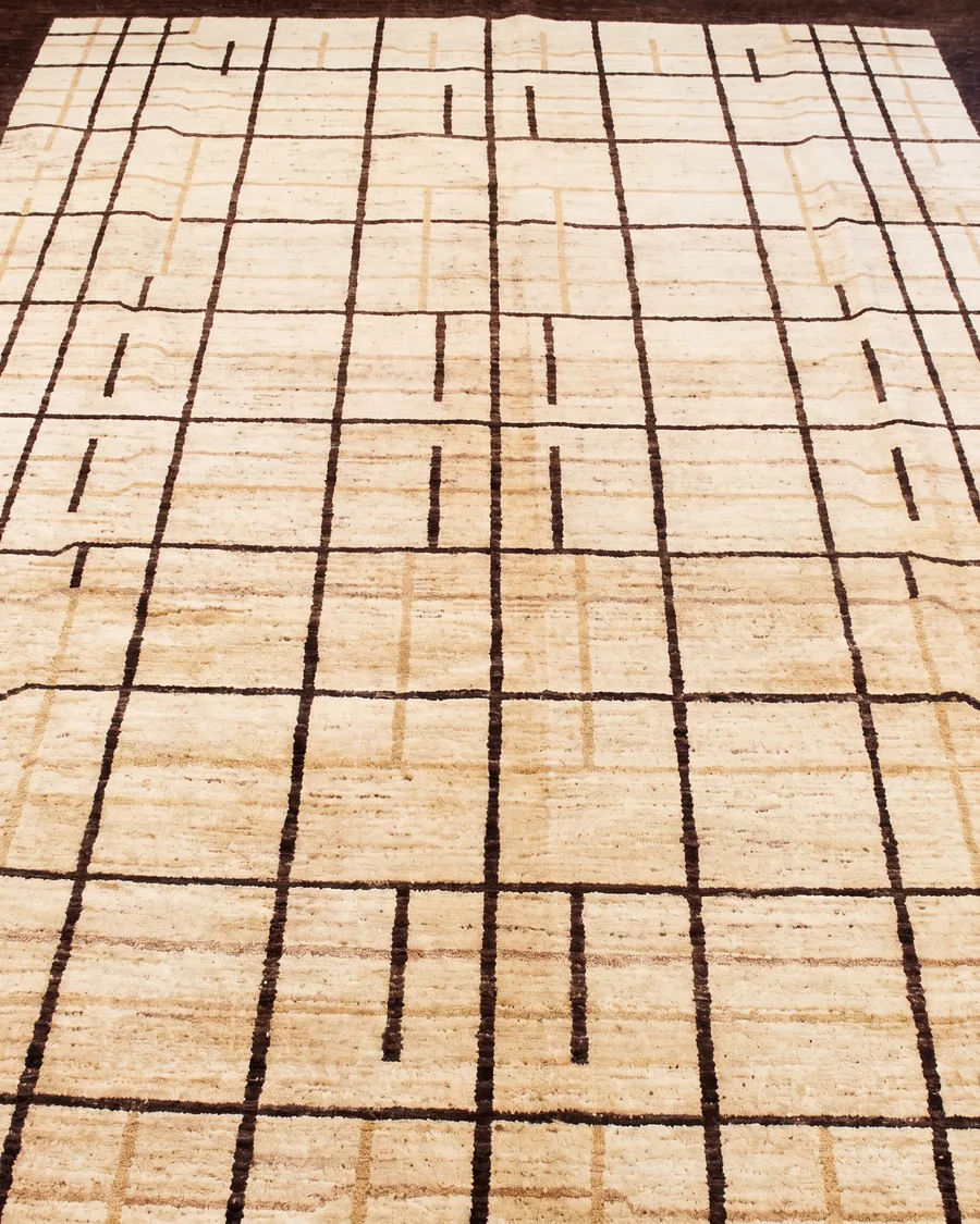 Kazak Linear Grid Ivory, Kazakhstan modern rug, in warm ivory, Wool, 183 × 274 cm (6'0" × 9'0"), Nasim Carpets Malaysia — view 3