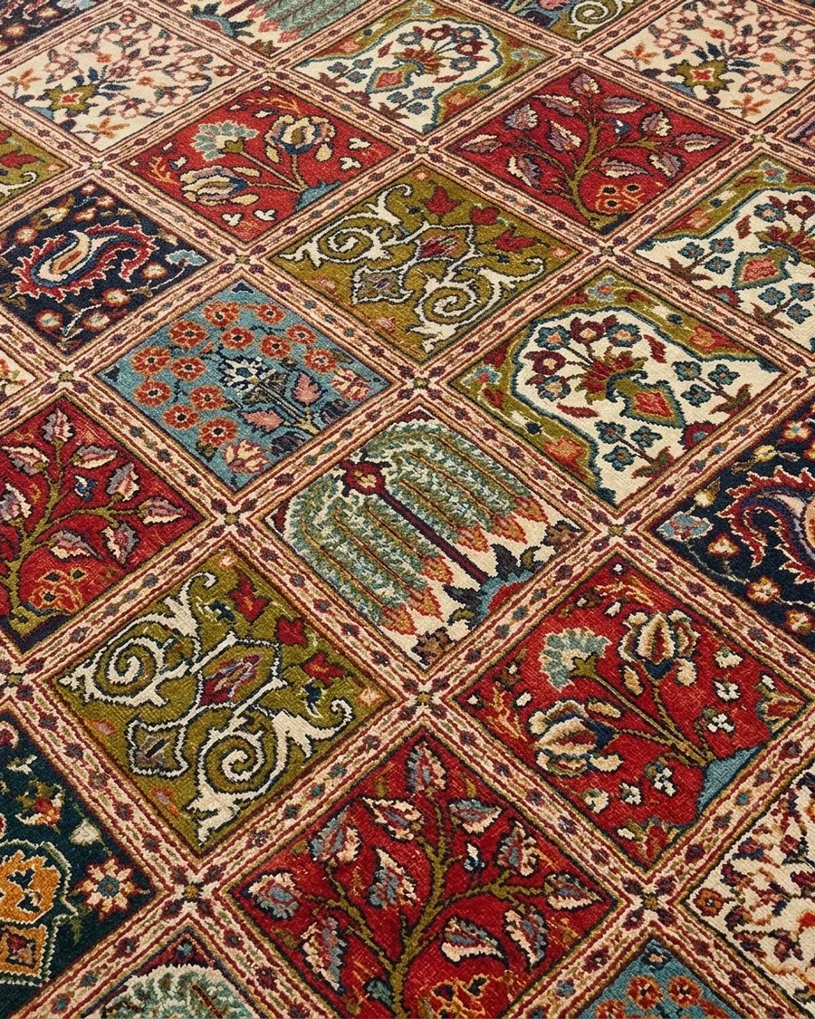 Moud Compartmental Garden Red, Iran persian rug, in madder red, Wool, 296 × 369 cm (9'9" × 12'1"), Nasim Carpets Malaysia — view 3