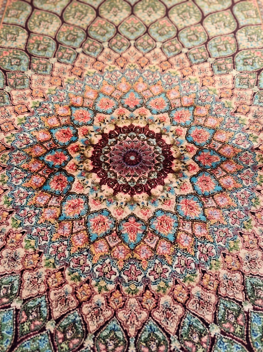 Isfahan Dome Medallion Ivory Teal, Isfahan, Iran bespoke rug, in ivory, Bamboo Silk, 61 × 91 cm (2'0" × 3'0"), Nasim Carpets Malaysia — view 4