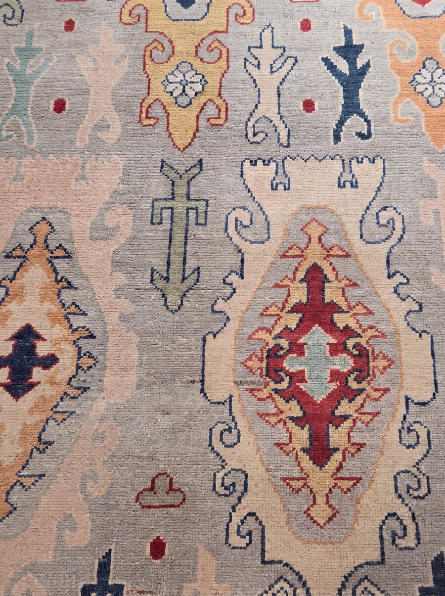 Kazak Ikat Medallion Silver-Blue, Kazak, Caucasus (contemporary Afghan interpretation) tribal rug, in silver, Wool, 201 × 305 cm (6'7" × 10'0"), Nasim Carpets Malaysia — view 3