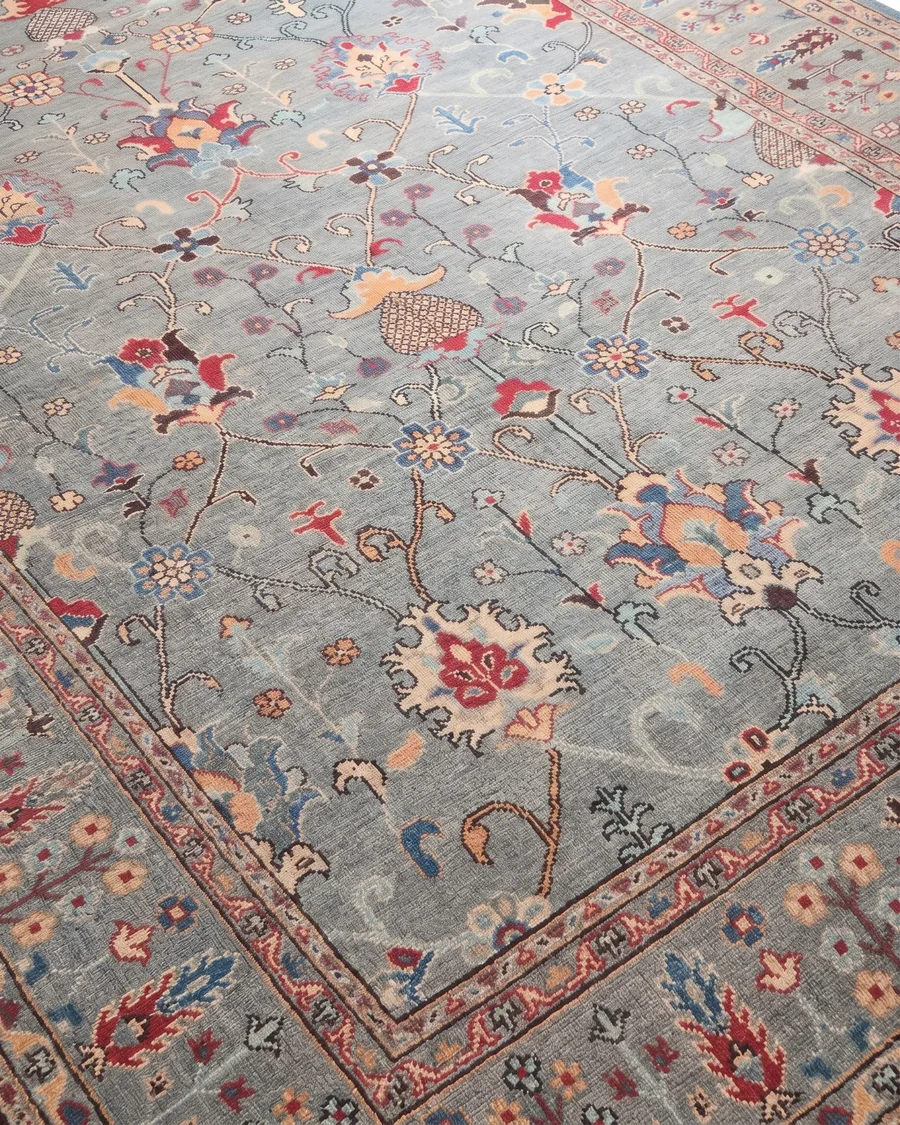 Tabriz Vase Floral Steel Blue, Tabriz, Iran tribal rug, in steel blue, Wool, 203 × 292 cm (6'8" × 9'7"), Nasim Carpets Malaysia — view 3